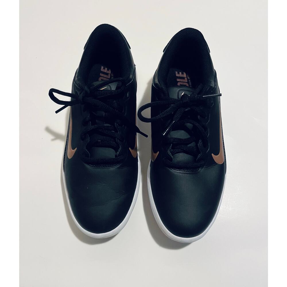 Nike golf shoes - Picture 2 of 5